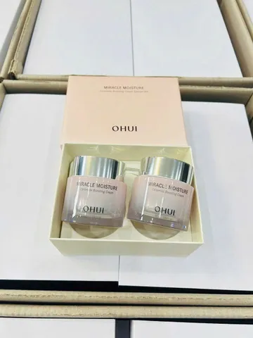 Set Kem Dưỡng Cấp Ẩm Sáng Da Ohui Moisture Cream 60ml tặng thêm hũ 60ml