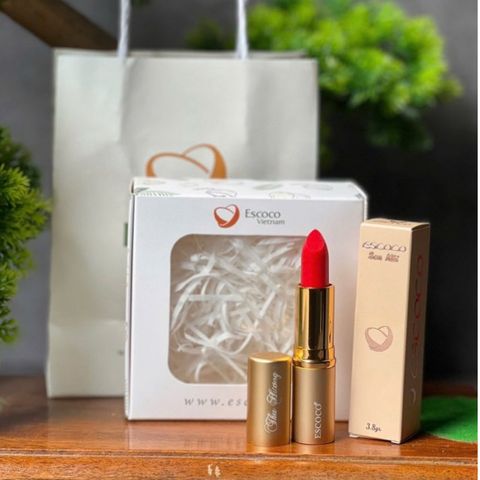 Hàng đặt trước Son môi màu đỏ rượ.u - son màu thiên nhiên Escoco