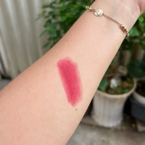 Hàng đặt trước Son môi màu đỏ rượ.u - son màu thiên nhiên Escoco