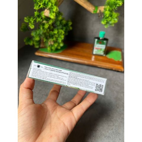 Dầu khuynh diệp Con Ó Eagle Brand Eucalyptus Oil 30ml