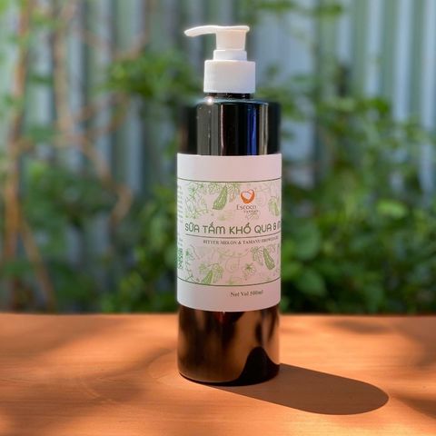 Sữa tắm khổ qua mù u Escoco 500ml