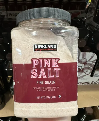 Muối hồng Kirkland Pink Himalayan Salt Mỹ chính hãng 2.27kg