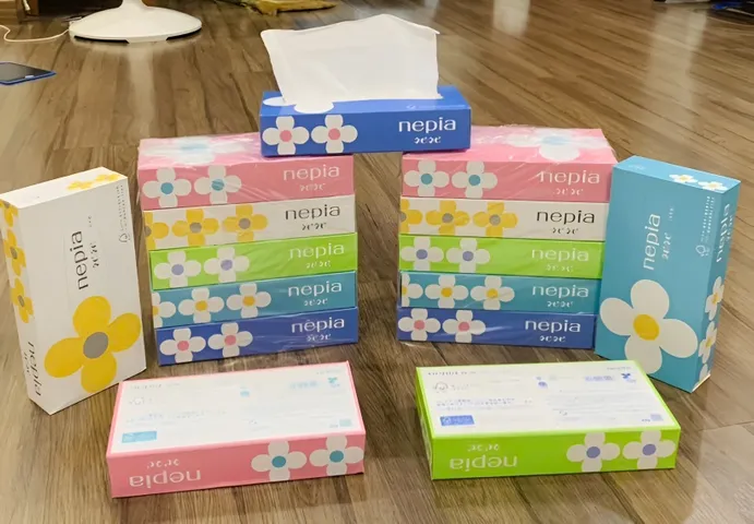 Giấy ăn khô Nepia hình hoa Nhật Bản - Set 5 hộp tiện lợi, thiết kế đẹp mắt cho bữa ăn và picnic