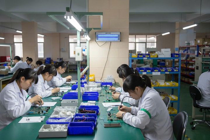 Đèn diệt côn trùng WINPEST WIN-40W - Đèn bắt muỗi hiệu quả cho diện tích 120-150m2, bảo hành 36 tháng, công nghệ Anh Quốc
