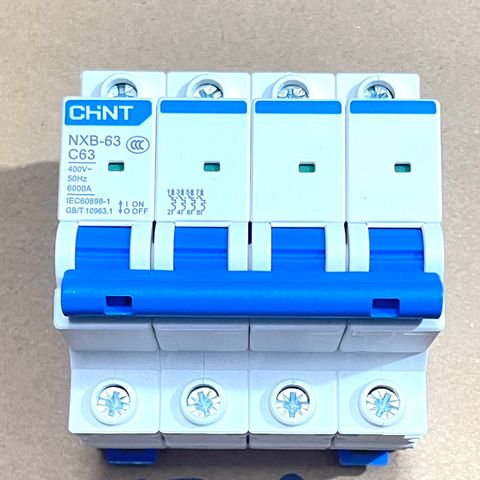 ✅ [Chính hãng 100%] Aptomat AC 4P CHINT, 10A, 16A, 20A, 25A, 32A, 40A, 50A, 63A, 80A, 100A, 125A, Loại Át cài