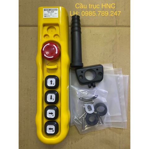 Tay bấm điều khiển cầu trục KG H04 (Loại 4 nút bấm + 1 nút dừng khẩn), 1 tốc độ và 2 tốc độ