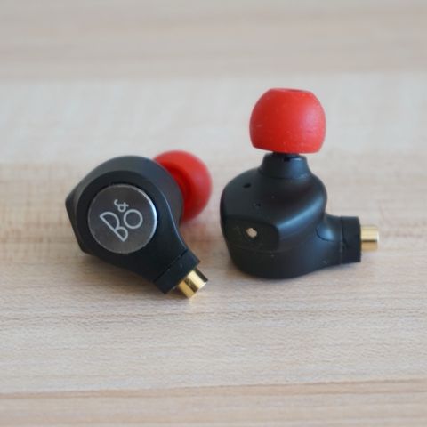 Tai nghe in-ear BO H5 Bluetooth của Đan Mạch đã được nâng cấp MMCX, chất lượng âm thanh “audiophile”