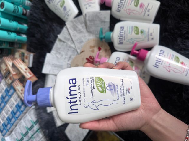 Dung Dịch Vệ Sinh Intima 200ml date 1/28