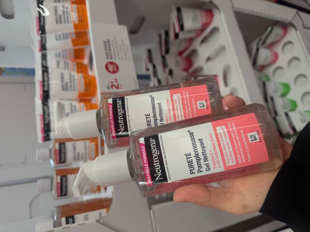 Sữa Rửa Mặt Neutrogena 200L Bill Pháp