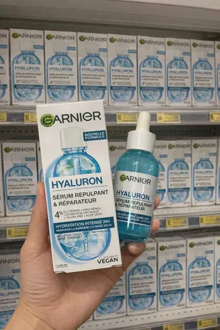 Serum Hyaluron Garnier 30ml siêu cấp ẩm cấp nước cho da mịn mướt 30ml