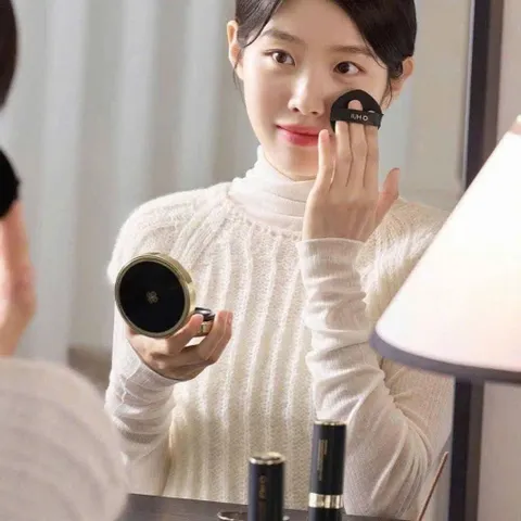 SET PHẤN OHUI ĐEN SIÊU KHUYẾN MẠI