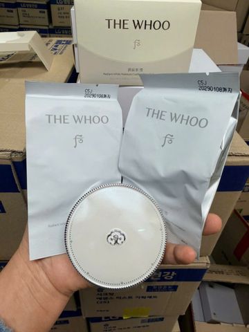 Set Phấn Nước Dưỡng Trắng Whoo Radiant White Moisture Cushion 1+2 739148