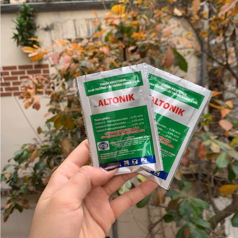 [FREESHIP] HỘP 10 GÓI Thuốc Kích Thích Sinh Trưởng Altonik - Giải Độc Cây, Kích Mầm Nhanh Cho Rau, Hoa, Cây Ăn Quả, Lúa