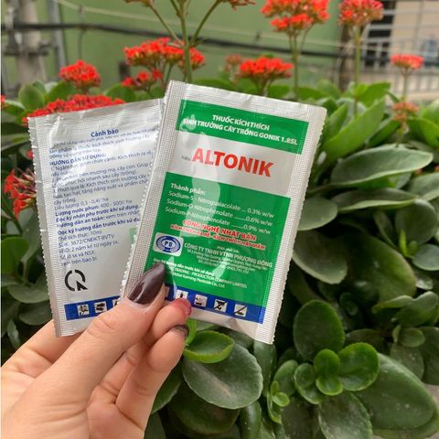 [FREESHIP] HỘP 10 GÓI Thuốc Kích Thích Sinh Trưởng Altonik - Giải Độc Cây, Kích Mầm Nhanh Cho Rau, Hoa, Cây Ăn Quả, Lúa 739295