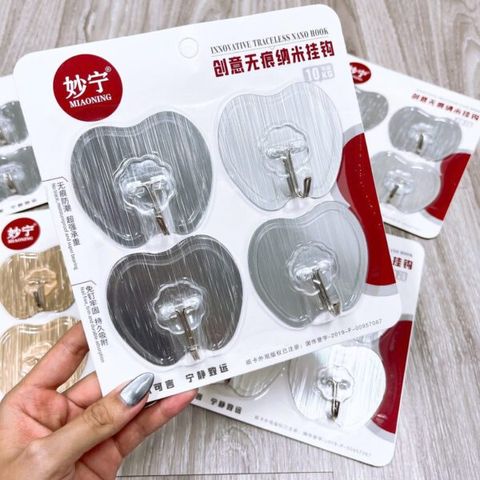 Vỉ 4 cái móc dán tường hình quả táo siêu dính siêu chắc (Màu ngẫu nhiên) (TH338)