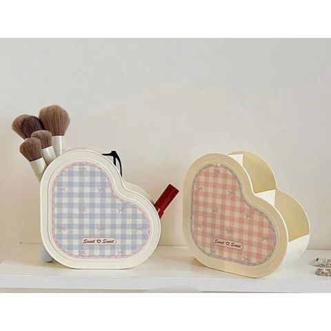Kệ đựng mỹ phẩm, kệ đựng dụng cụ học tập trái tim (Màu ngẫu nhiên) (TH361)