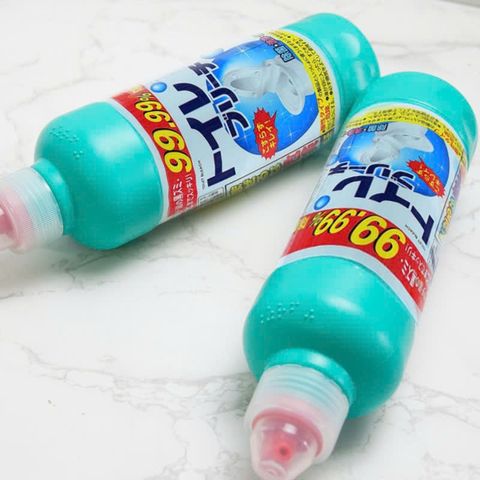 Chai Tẩy Rửa Bồn Cầu Rocket Nhật Bản (TH431)