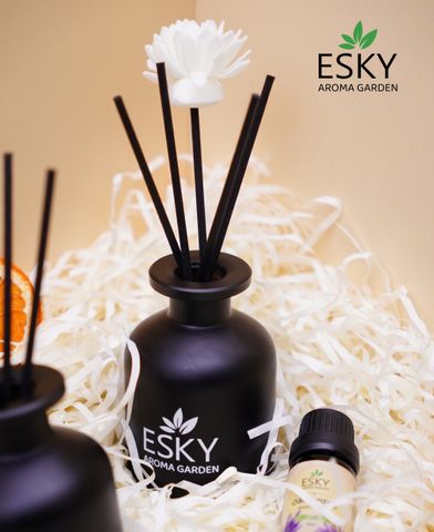Set Quà Tặng Tinh Dầu Khuếch Tán Cắm Que ESKY AROMA GARDEN - Quà Tặng Ý Nghĩa Sinh Nhật Nam Nữ, Tạo Hương Thơm Thư Giãn 20/11