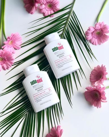 Dung Dịch Vệ Sinh Phụ Nữ Sebamed PH 3.8 200ml - Sản Phẩm Làm Sạch Vùng Kín An Toàn và Hiệu Quả từ Đức