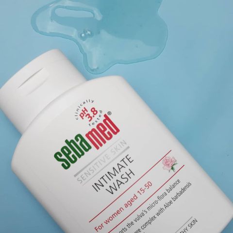 Dung Dịch Vệ Sinh Phụ Nữ Sebamed PH 3.8 200ml - Sản Phẩm Làm Sạch Vùng Kín An Toàn và Hiệu Quả từ Đức