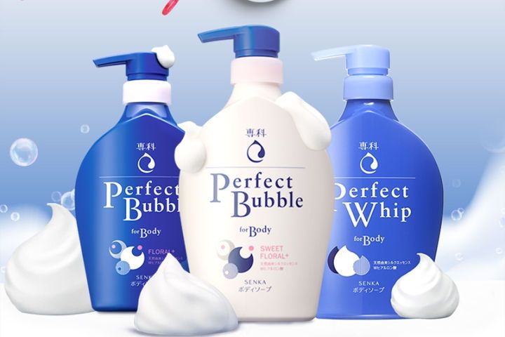 Sữa tắm dưỡng ẩm hương hoa dịu ngọt Senka Perfect Bubble for Body Sweet Floral 500ml