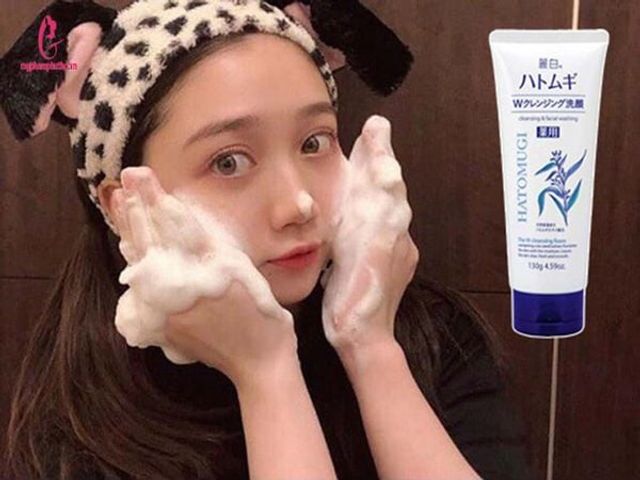 Sữa Rửa Mặt Ý Dĩ Nhật Bản Hatomugi Naturie