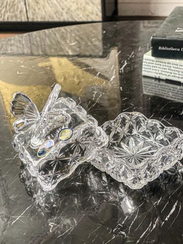 Thố Bohemia Crystal Butterfly 9,5cm