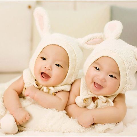Kem Nẻ Dưỡng Ẩm Cho Bé Okosama 110g