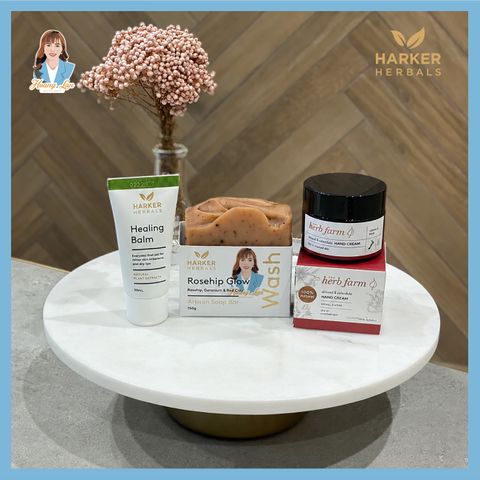Cao xoa dịu vết thương, phục hồi da khô, môi nứt hăm tã New Zealand Harker Herbals Healing Balm 30ml