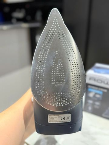  BÀN LÀ HƠI NƯỚC ROWENTA DW4320D1