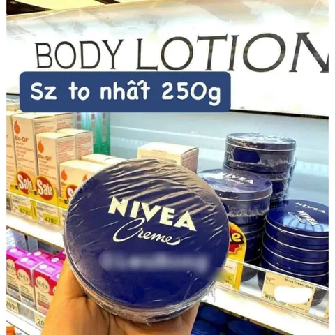 Kem dưỡng ẩm NIVEA cream giúp da luôn mềm mại, không khô rát, dùng cho mọi loại da, hũ 30ml - 400ml