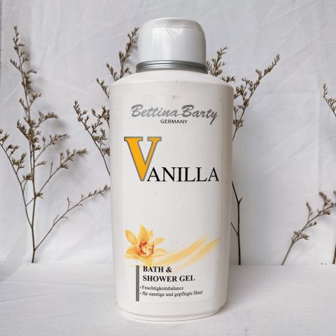 Combo Sữa tắm, dưỡng thể nước hoa  BETTINA BARTY VANILLA giúp giữ ẩm và dưỡng da mịn màng 500ml