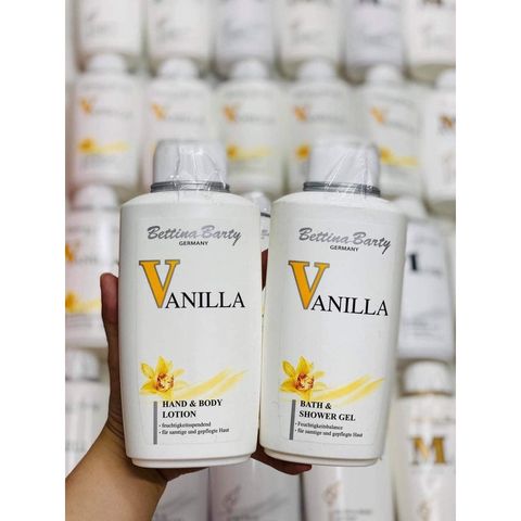 Combo Sữa tắm, dưỡng thể nước hoa  BETTINA BARTY VANILLA giúp giữ ẩm và dưỡng da mịn màng 500ml