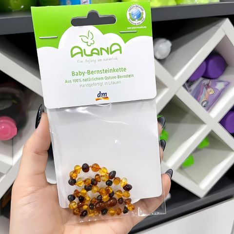 Vòng hổ phách Baby alana dành cho trẻ từ sơ sinh giúp bé tăng sức đề kháng