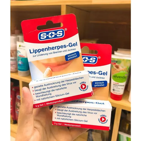 Gel SOS Lippen herpes chữa tróc mép,  làm giảm đau, ngứa, lan vết loét một cách nhanh chóng