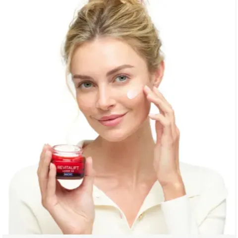 Bộ kem dưỡng ngày đêm, serum chống lão hóa Loreal Revitalift x 3