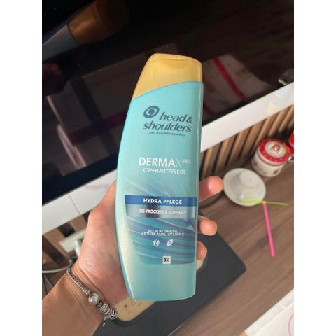 Dầu gội ngăn ngừa tóc gàu, ngừa khô da đầu HEAD & SHOULDER 400ml