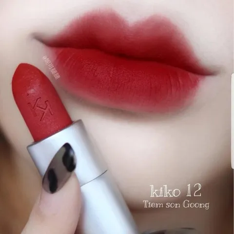 Son lì số 12 KIKO 𝙋𝙤𝙬𝙙𝙚𝙧 𝙋𝙤𝙬𝙚𝙧 mềm mịn phủ nhung, không gây khô môi, chất mịn, màu đỏ gạch