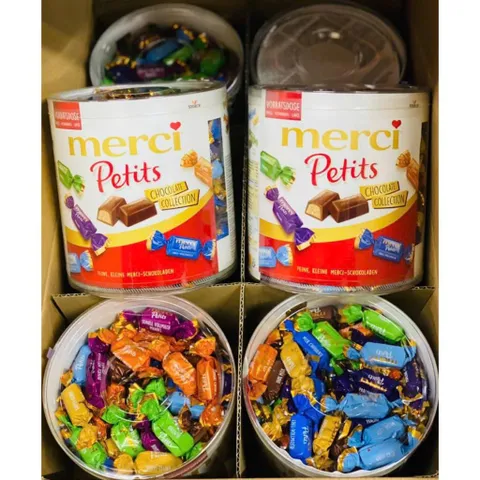 Kẹo socola Merci Pettit tổng hợp 7 vị socola hộp 1kg  date 05/2025