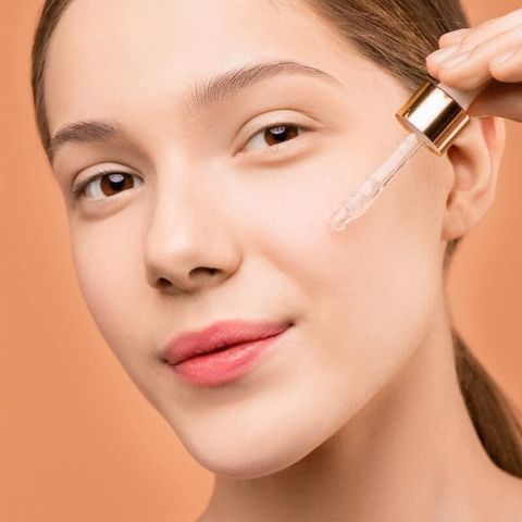 Serum Diadermine Lift+ Super Filler,giúp trắng da, chống lão hóa, tuýp 30ml