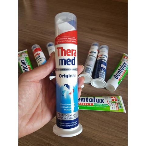 Kem đánh răng dạng ống Theramed ngừa sâu răng, chống mảng bám, bảo vệ răng chắc khỏe, ống 100ml
