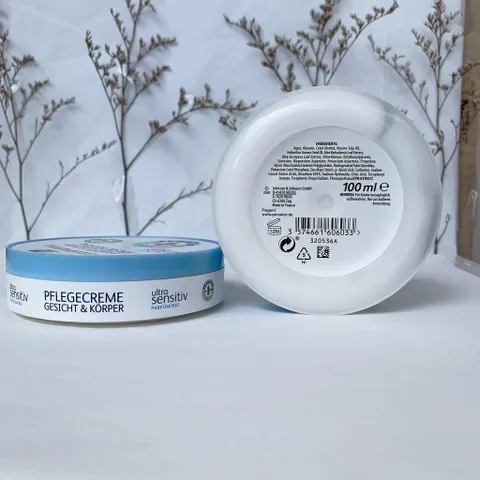 Kem nẻ PENATEN dưỡng ẩm da, giúp da luôn mềm mại dùng cho da thường và da nhạy cảm, hộp 100ml