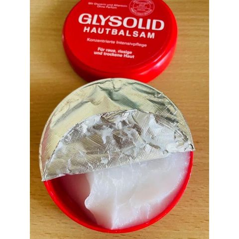 Kem nẻ, dưỡng ẩm GLYSOLID cho da chân tay khô, nứt. Hộp 100ml