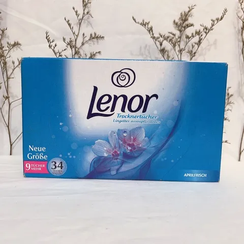 Giấy thơm tủ quần áo LENOR,giúp quân áo giữu mùi lên tới 48h,dùng cho tủ quần áo, tủ giày, hộp 34 tờ