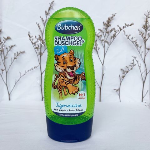 Sữa tắm gội BUBCHEN 2 in1 thuận tiện và tiết kiệm chi phí,mùi trái cây dịu nhẹ,an toàn và dưỡng ẩm cho làn da, 230ml