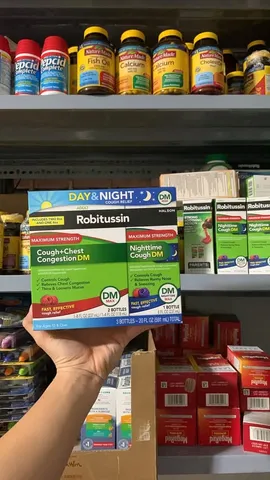 Siro giảm ho, đau ngực Robitussin Cough+Chest Congestion DM MAX Combo 3 chai