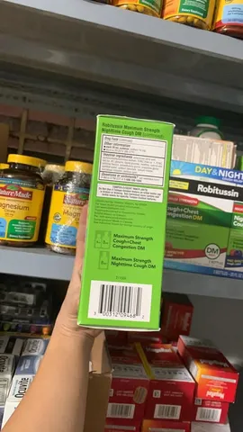Siro giảm ho, đau ngực Robitussin Cough+Chest Congestion DM MAX Combo 3 chai