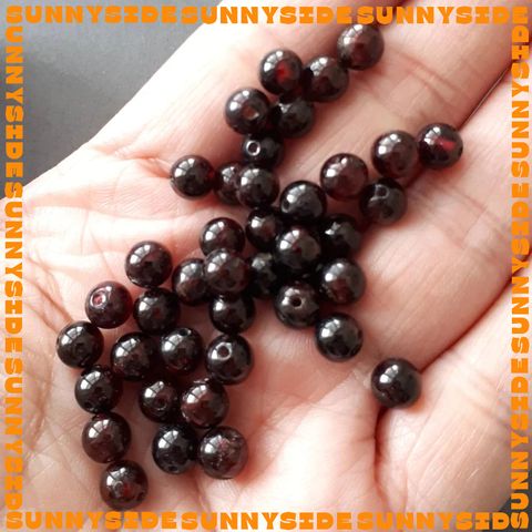 1 Hạt Đá Garnet Ngọc Hồng Lựu 5A Dùng Làm Trang Sức Thủ Công Mix Chuỗi Hạt Xỏ Vòng Tay
