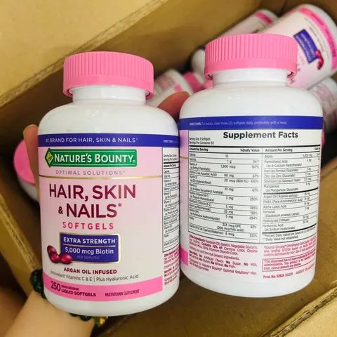 Đẹp da tóc móng Nature’s Bounty Hair Skin & Nails USA 250 viên