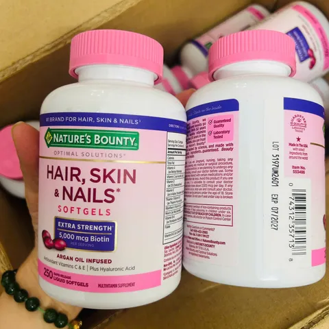 Đẹp da tóc móng Nature’s Bounty Hair Skin & Nails USA 250 viên